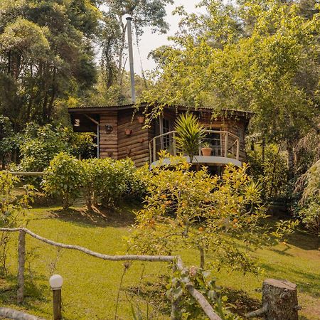 Pousada Uma Ilha Na Montanha Campos do Jordao Bagian luar foto